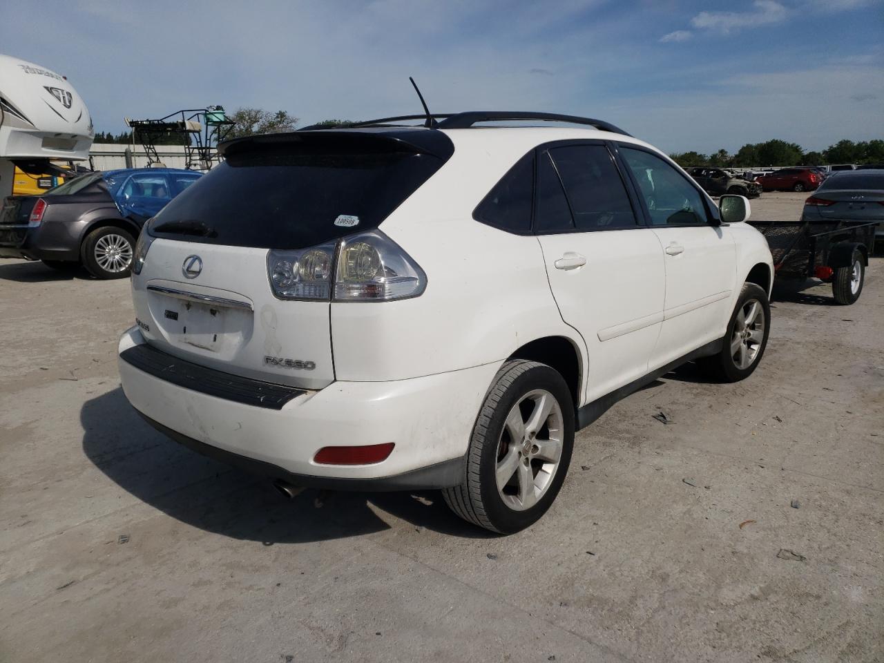 Photo 4 from auction – 2006 LEXUS RX 330 with VIN 2T2HA31UX6C098533