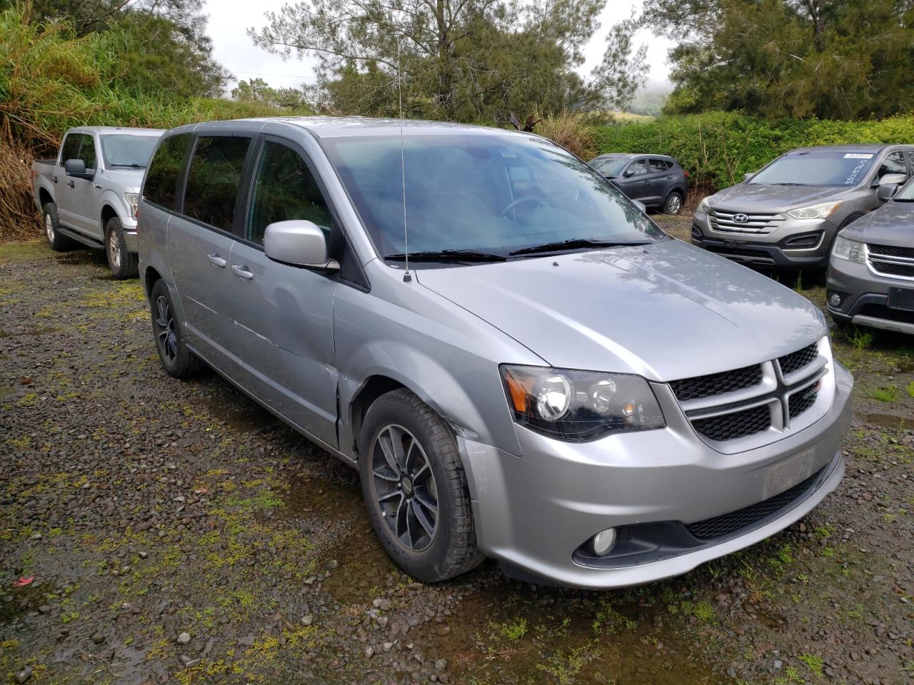 DODGE GRAND CARA 2019 with VIN 2C4RDGEGXKR536019 - Photo from auction