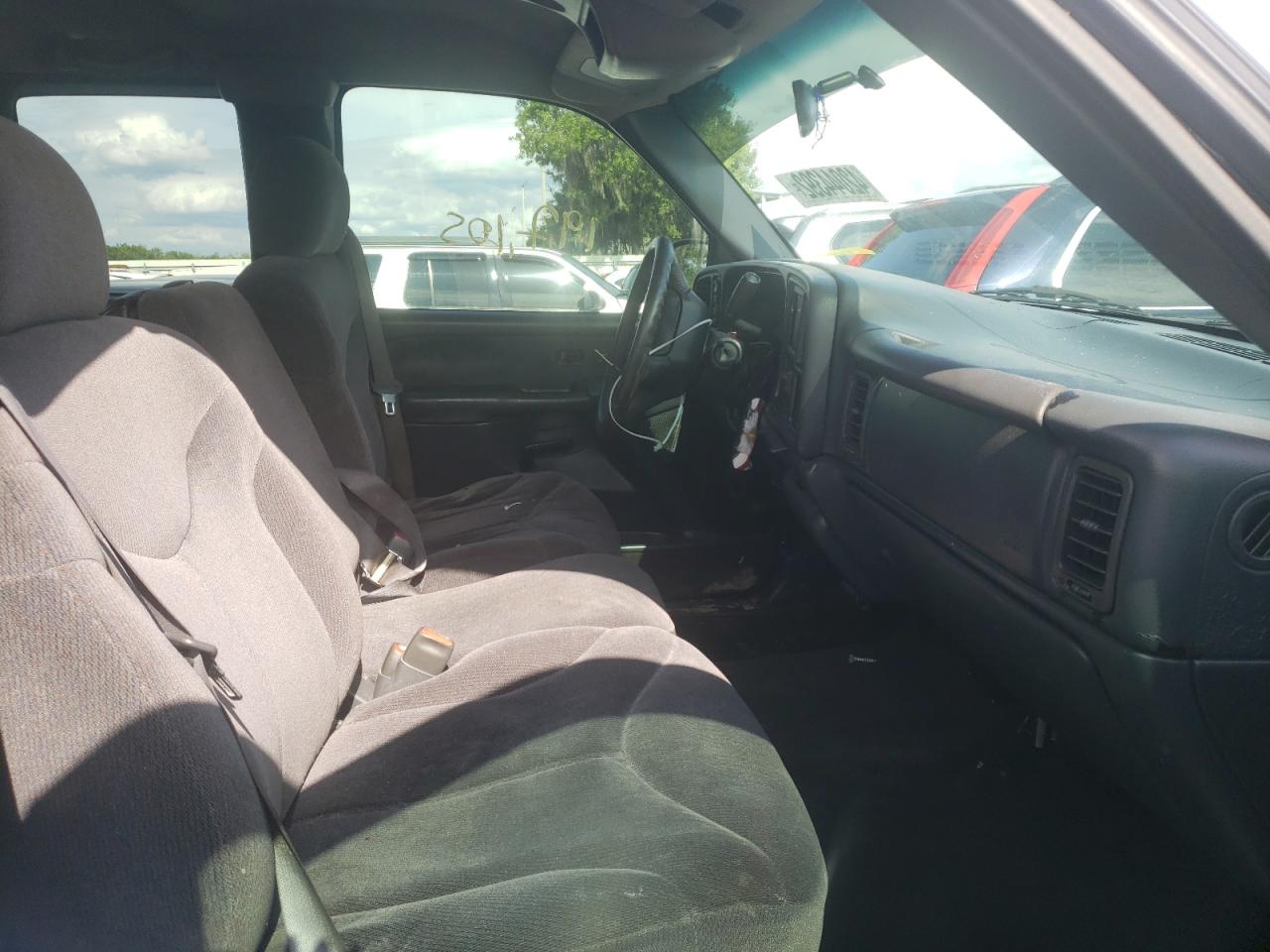 Photo 5 from auction – 2000 GMC NEW SIERRA with VIN 1GTEK19T5YZ264227