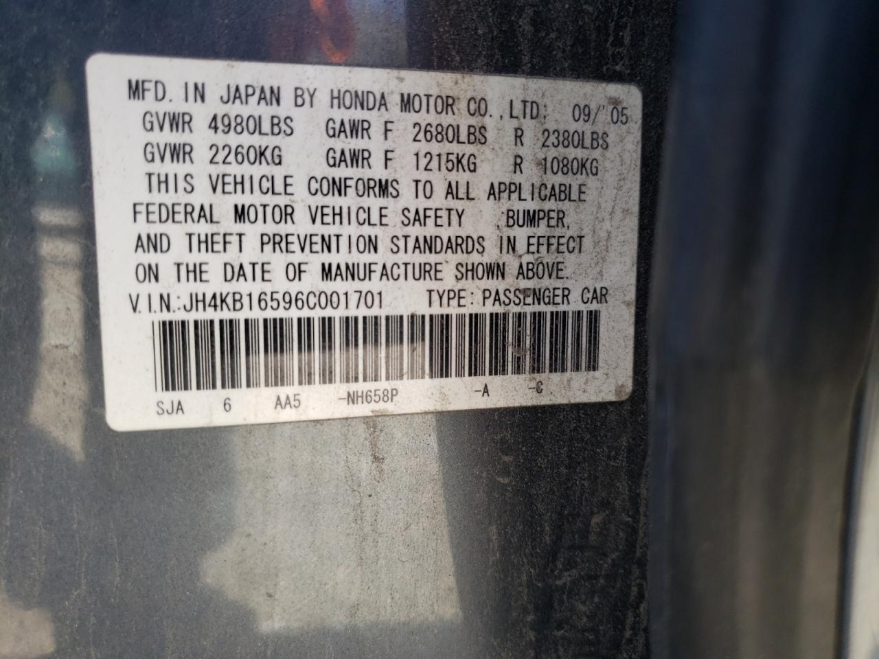 Photo 10 from auction – 2006 ACURA RL with VIN JH4KB16596C001701