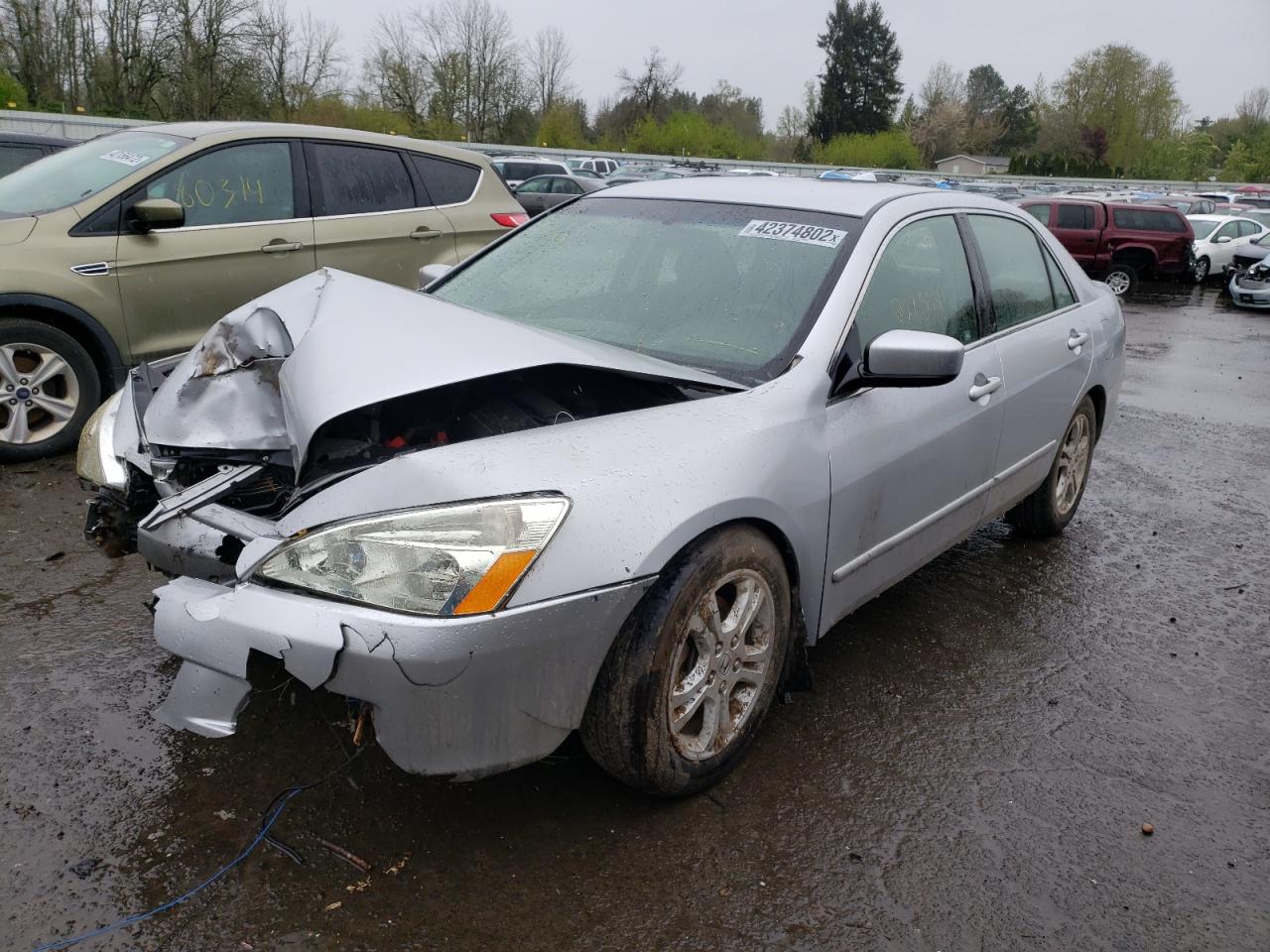 Photo 2 from auction – 2007 HONDA ACCORD SE with VIN JHMCM56387C023985