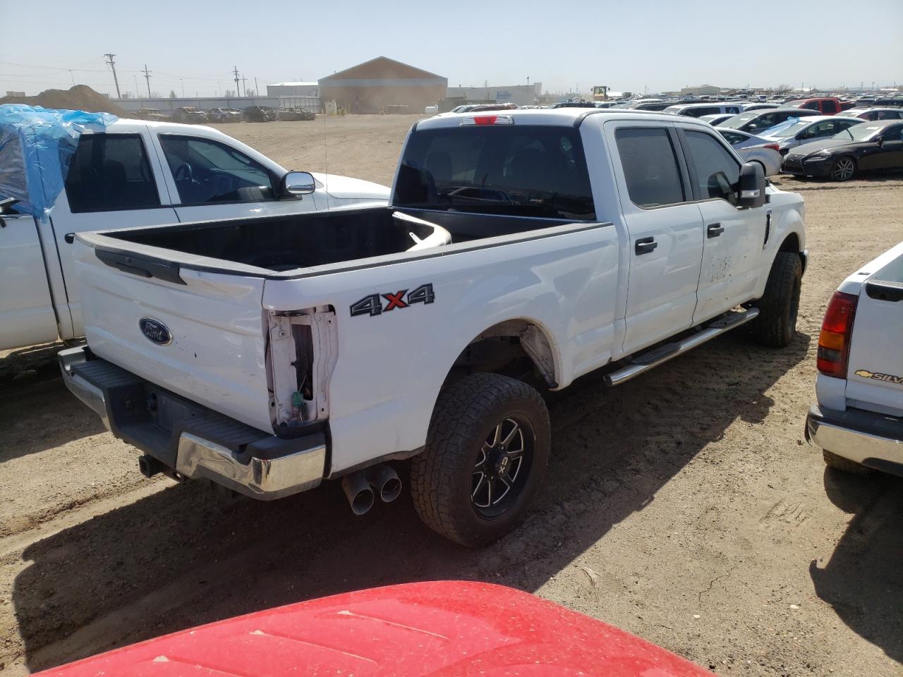 Photo 4 from auction – 2017 FORD F250 SUPER with VIN 1FT7W2BTXHEC64695