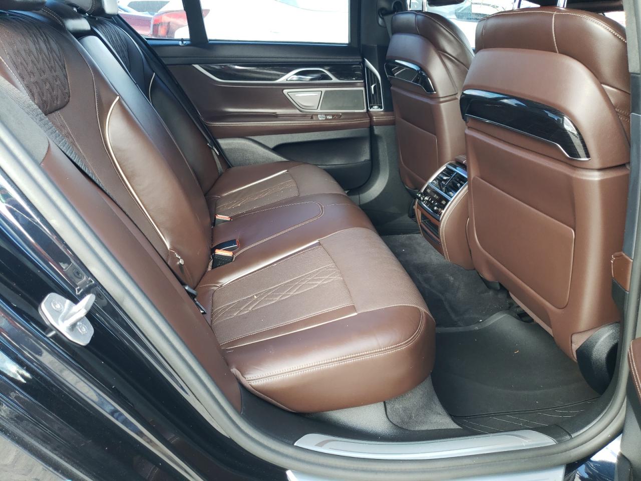 Photo 6 from auction – 2017 BMW 750 XI with VIN WBA7B0C52HG527036