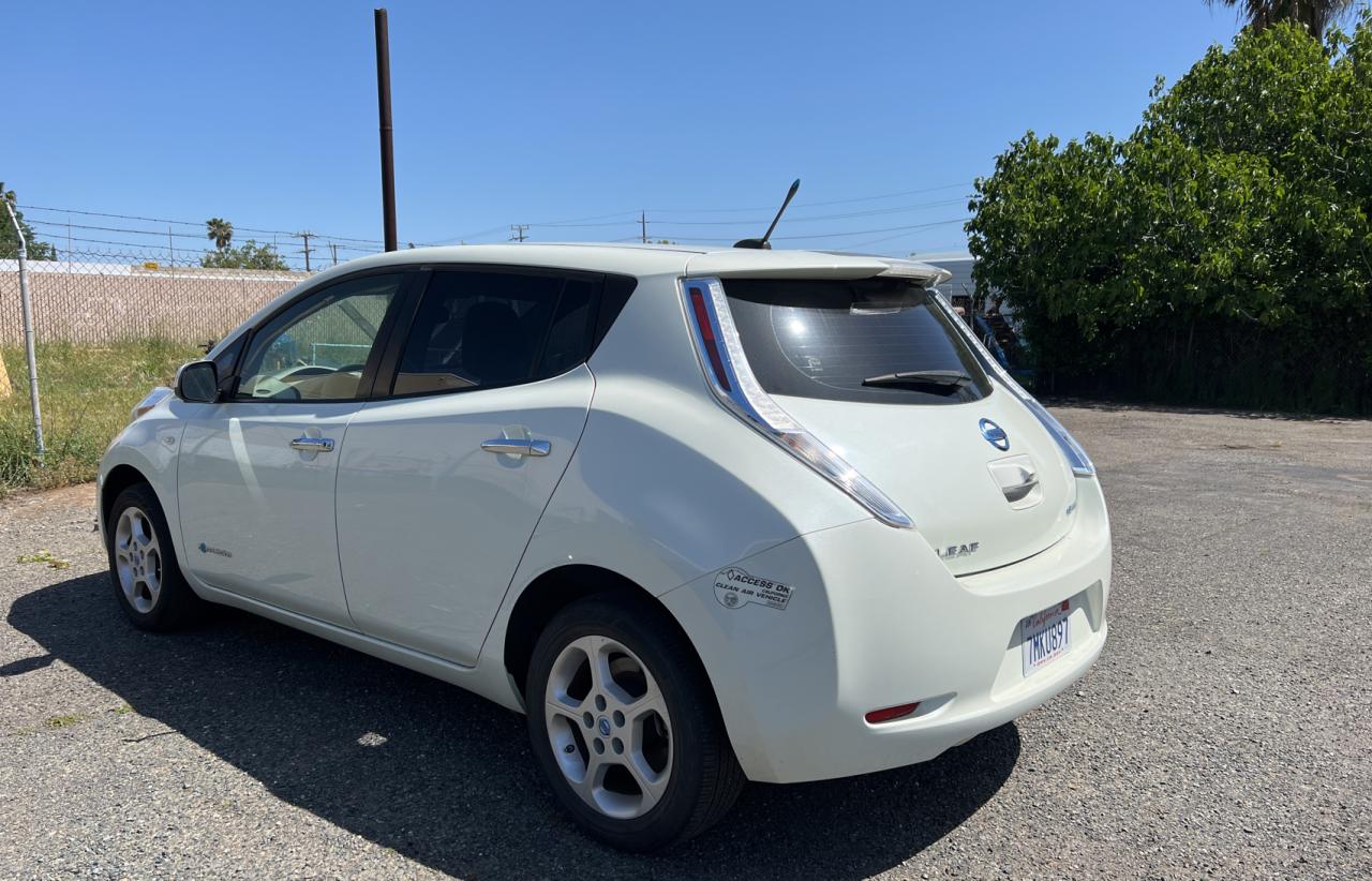 Photo 3 from auction – 2012 NISSAN LEAF SV with VIN JN1AZ0CP8CT016746