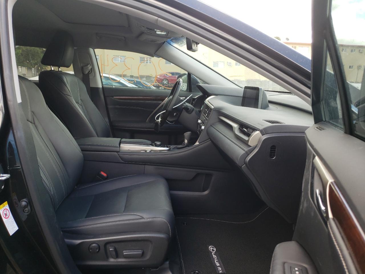 Photo 5 from auction – 2017 LEXUS RX 350 BAS with VIN 2T2ZZMCA8HC038307