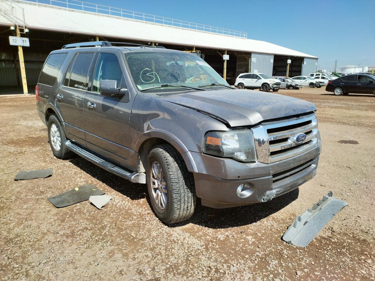 FORD EXPEDITION 2013 with VIN 1FMJU1K53DEF45170 - Photo from auction