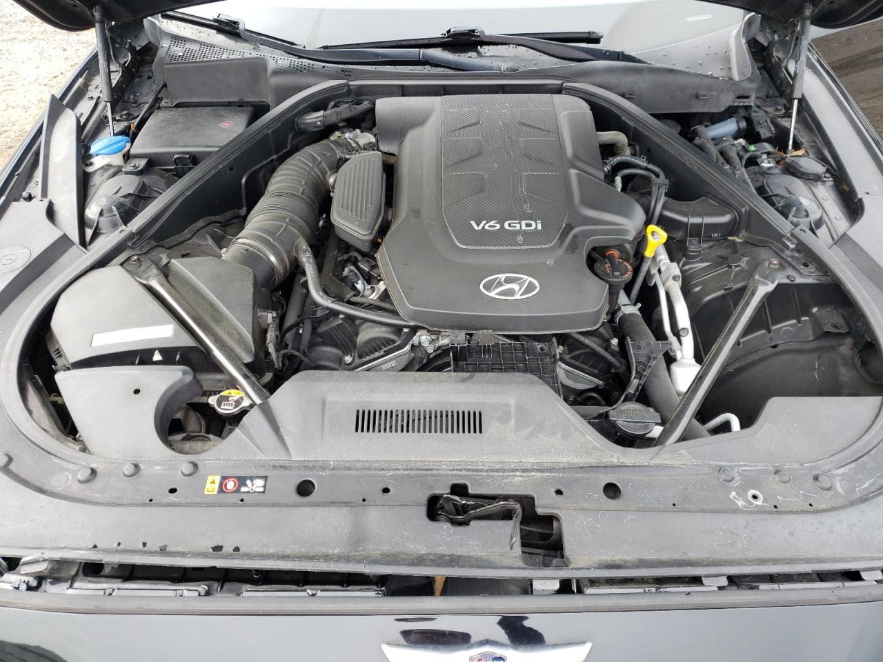 Photo 7 from auction – 2016 HYUNDAI GENESIS 3. with VIN KMHGN4JE1GU128554