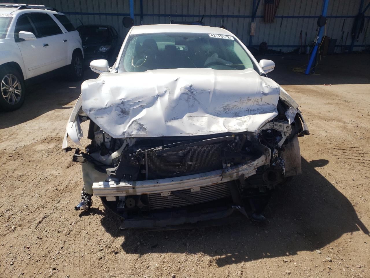 Photo 9 from auction – 2015 FORD FUSION SE with VIN 3FA6P0T95FR310739