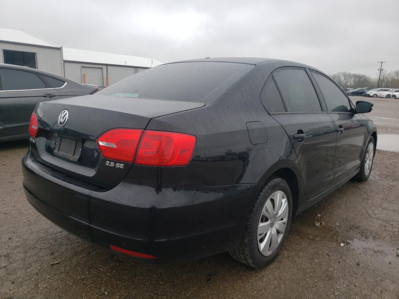 Photo 4 from auction – 2012 VOLKSWAGEN JETTA SE with VIN 3VWDP7AJ8CM385335