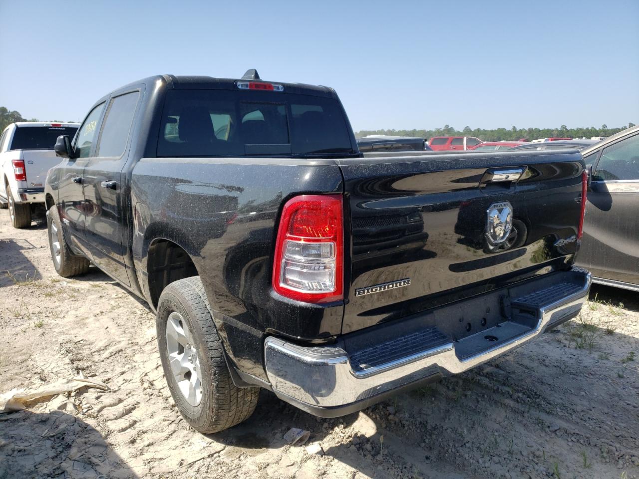 Photo 3 from auction – 2019 RAM 1500 BIG H with VIN 1C6RRFFG1KN819262