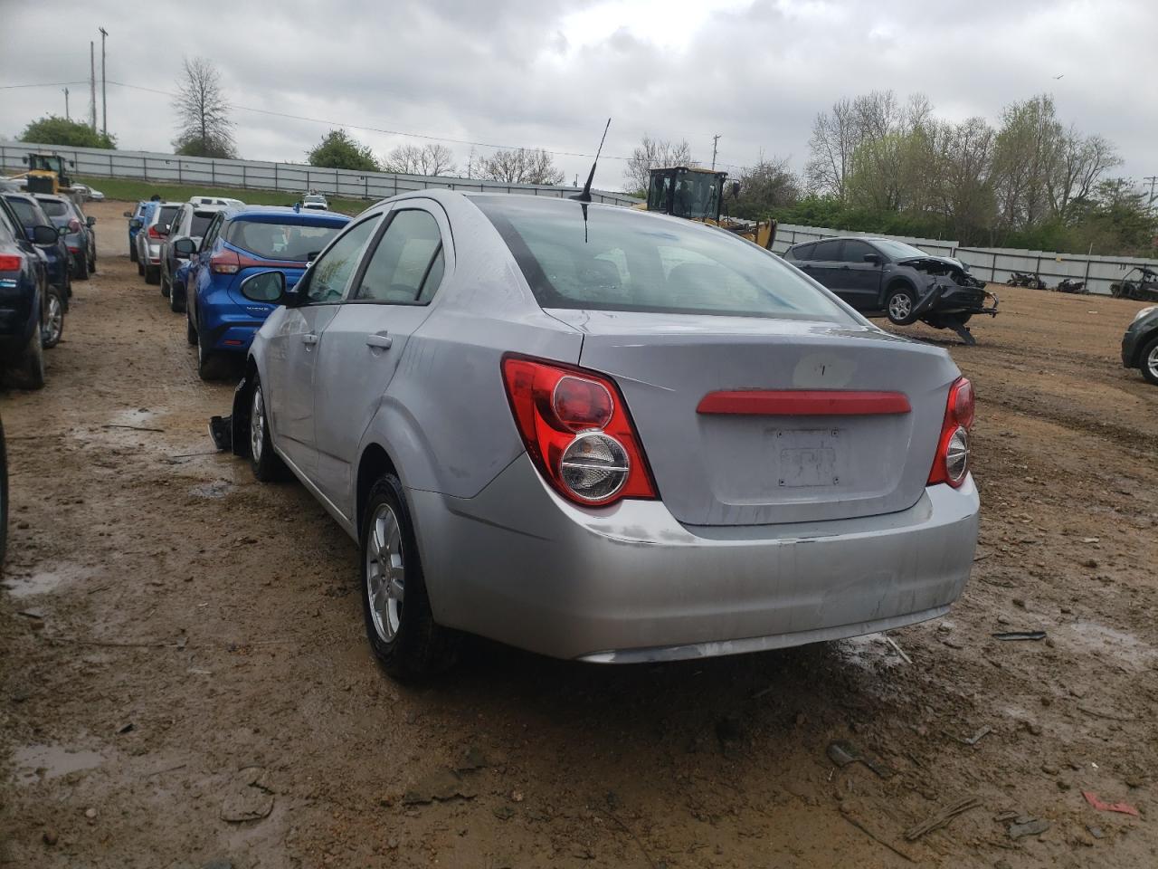 Photo 3 from auction – 2013 CHEVROLET SONIC LS with VIN 1G1JA5SH0D4194554