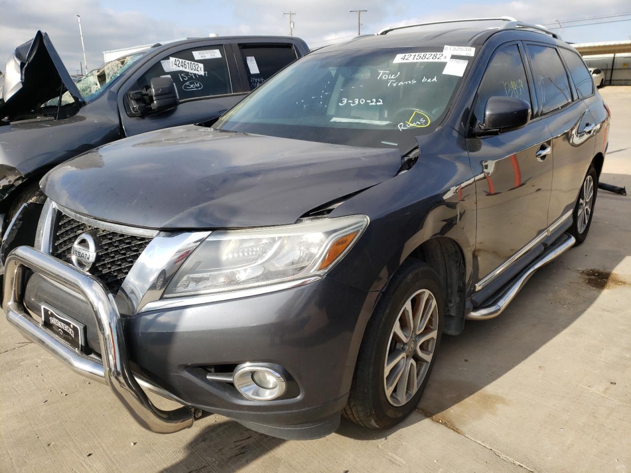 Photo 2 from auction – 2013 NISSAN PATHFINDER with VIN 5N1AR2MM5DC606025