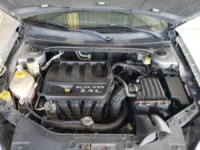 Photo 7 from auction – 2013 CHRYSLER 200 TOURIN with VIN 1C3CCBBB4DN672218