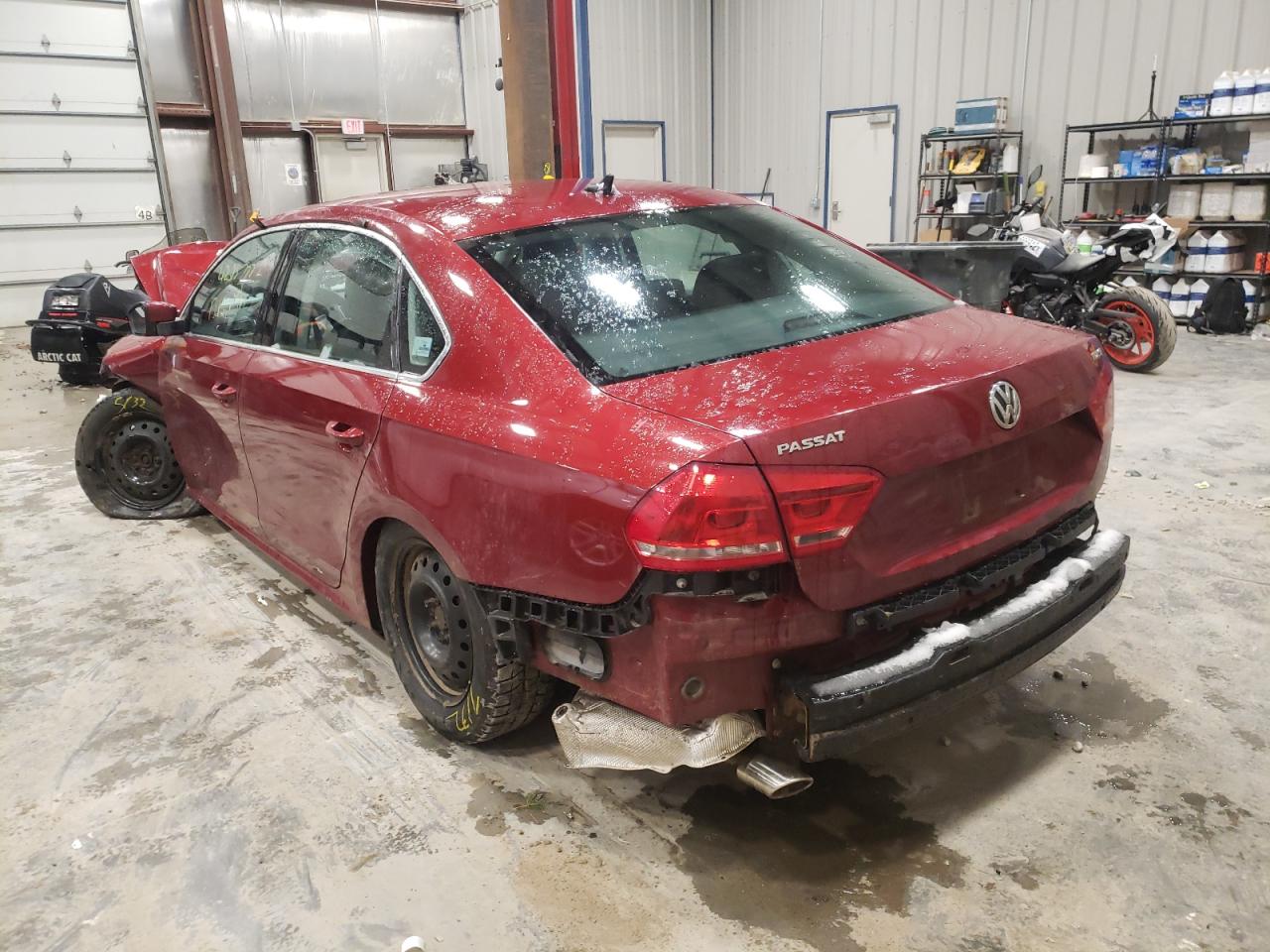 Photo 3 from auction – 2015 VOLKSWAGEN PASSAT SE with VIN 1VWBV7A38FC067932