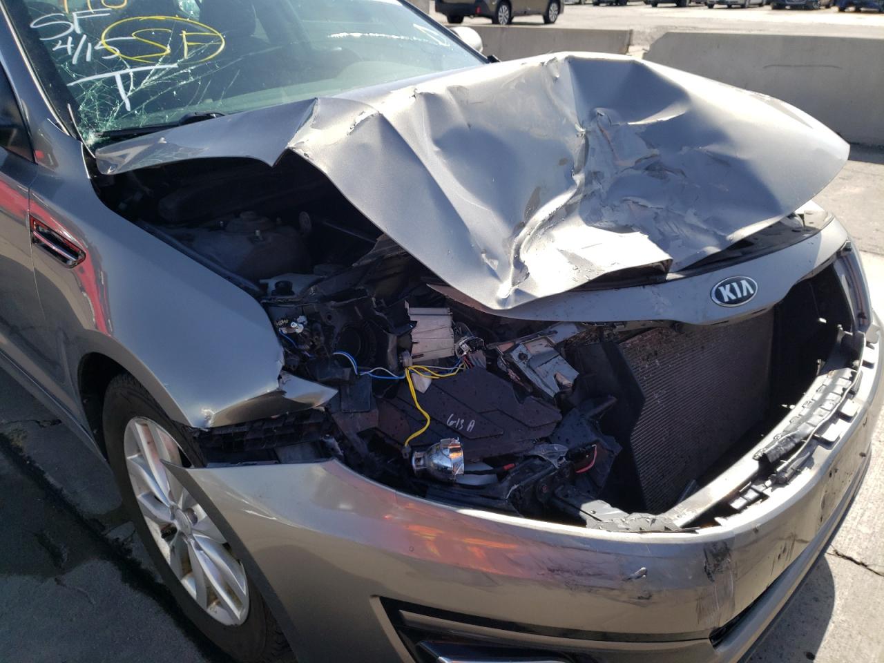 Photo 9 from auction – 2015 KIA OPTIMA LX with VIN 5XXGM4A79FG451232