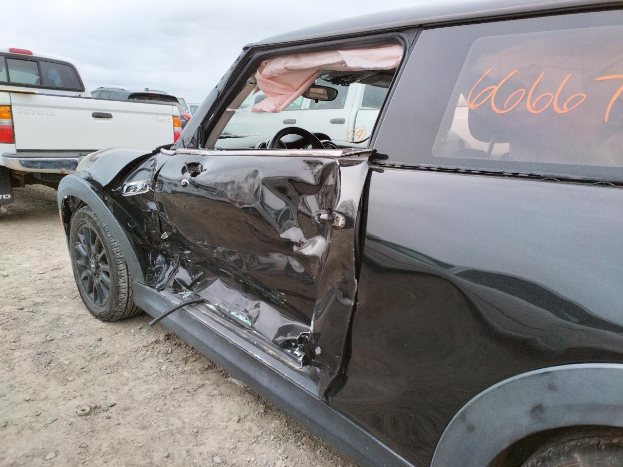 Photo 10 from auction – 2015 MINI COOPER S with VIN WMWXP7C52F2A59543