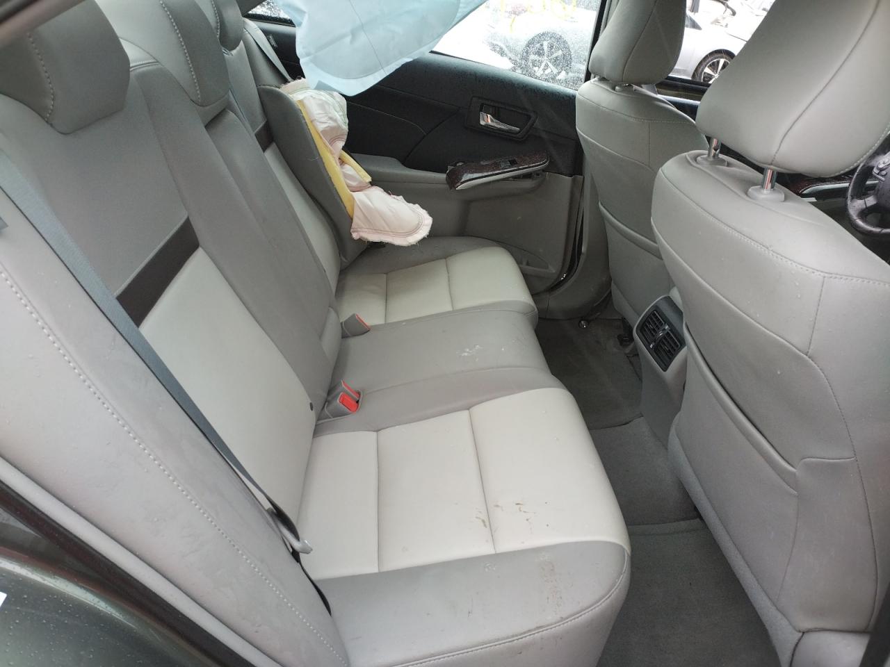 Photo 6 from auction – 2014 TOYOTA CAMRY L with VIN 4T4BF1FK6ER394871