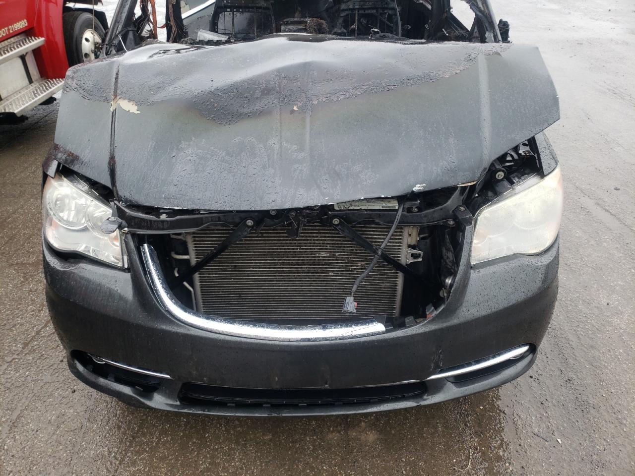 Photo 7 from auction – 2012 CHRYSLER TOWN & COU with VIN 2C4RC1BG4CR301105
