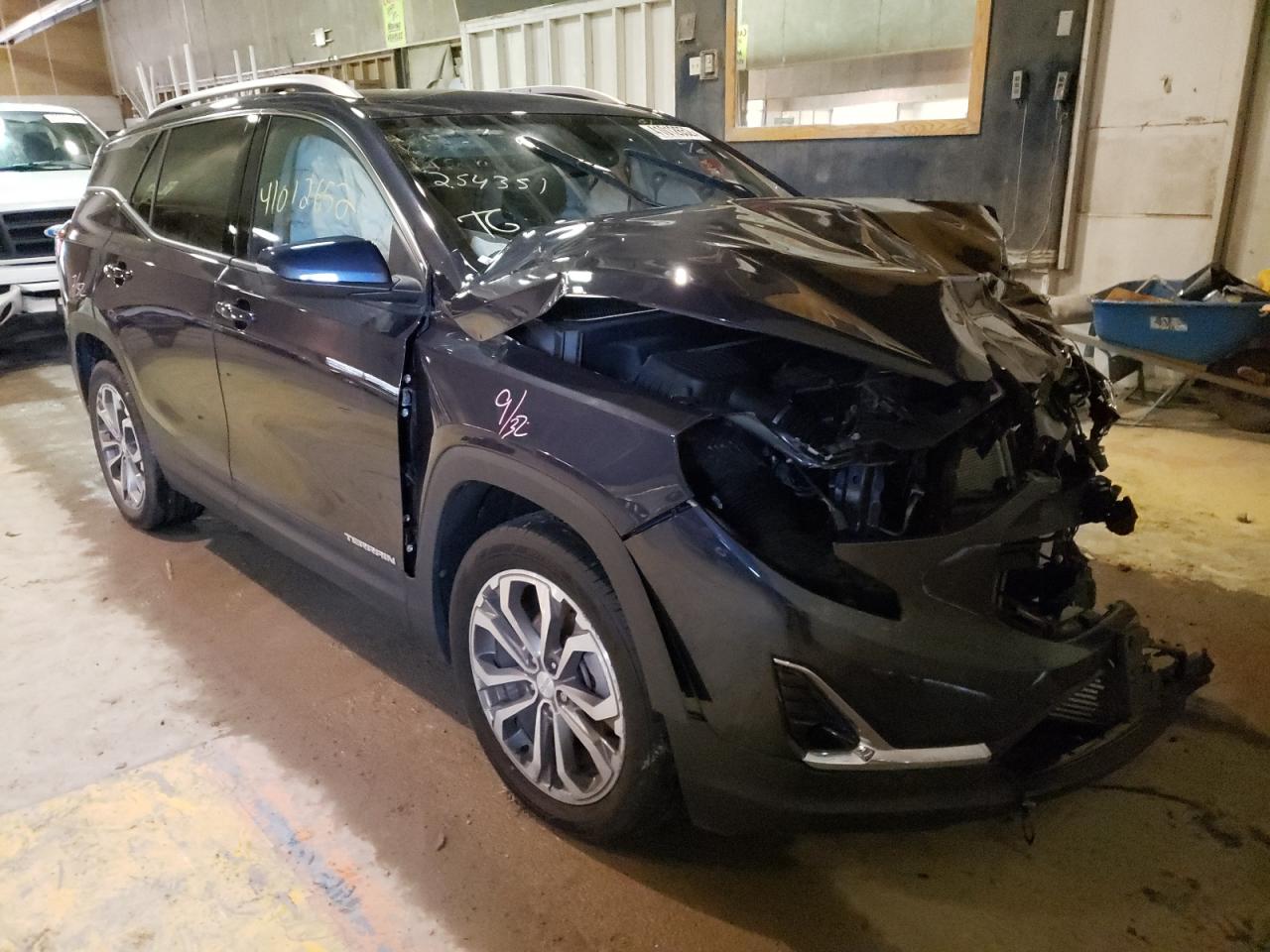 GMC TERRAIN SL 2019 with VIN 3GKALPEVXKL254351 - Photo from auction