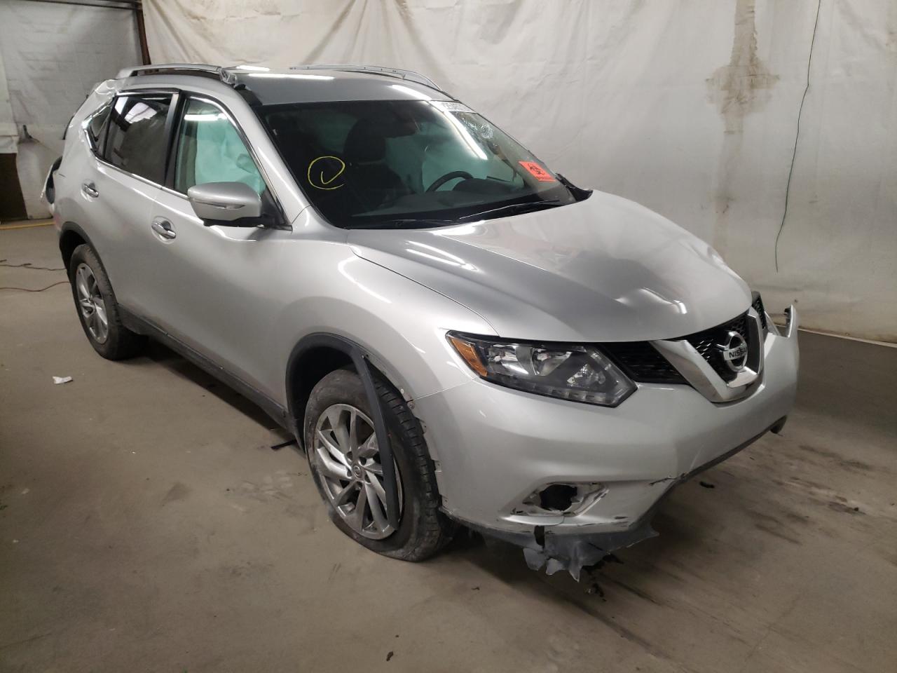 NISSAN ROGUE S 2015 with VIN 5N1AT2MV7FC897737 - Photo from auction