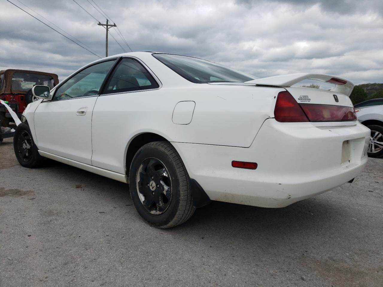 Photo 3 from auction – 2000 HONDA ACCORD EX with VIN 1HGCG3151YA014288