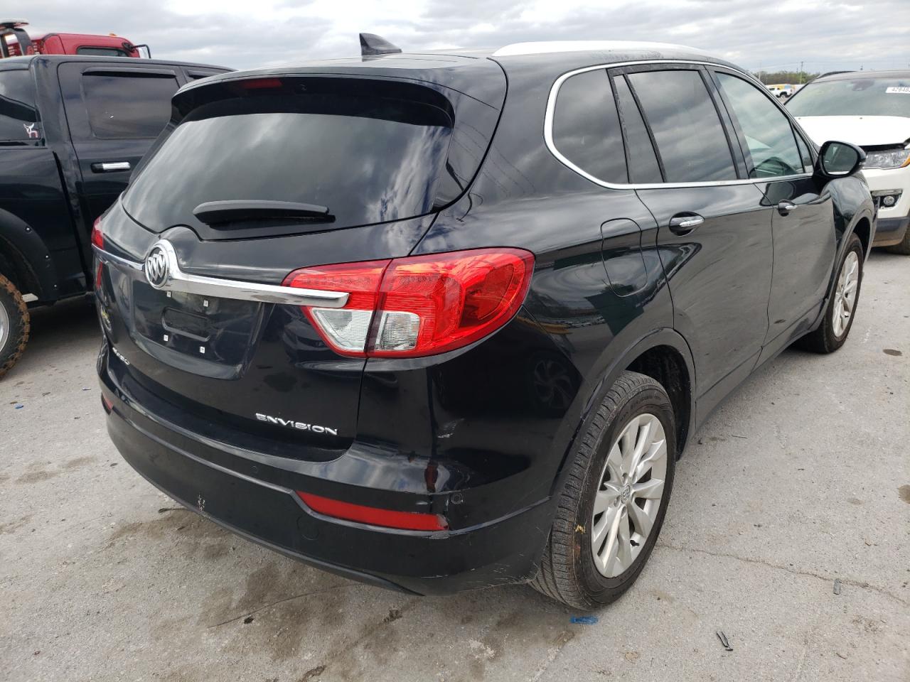 Photo 4 from auction – 2017 BUICK ENVISION E with VIN LRBFXBSA0HD015155