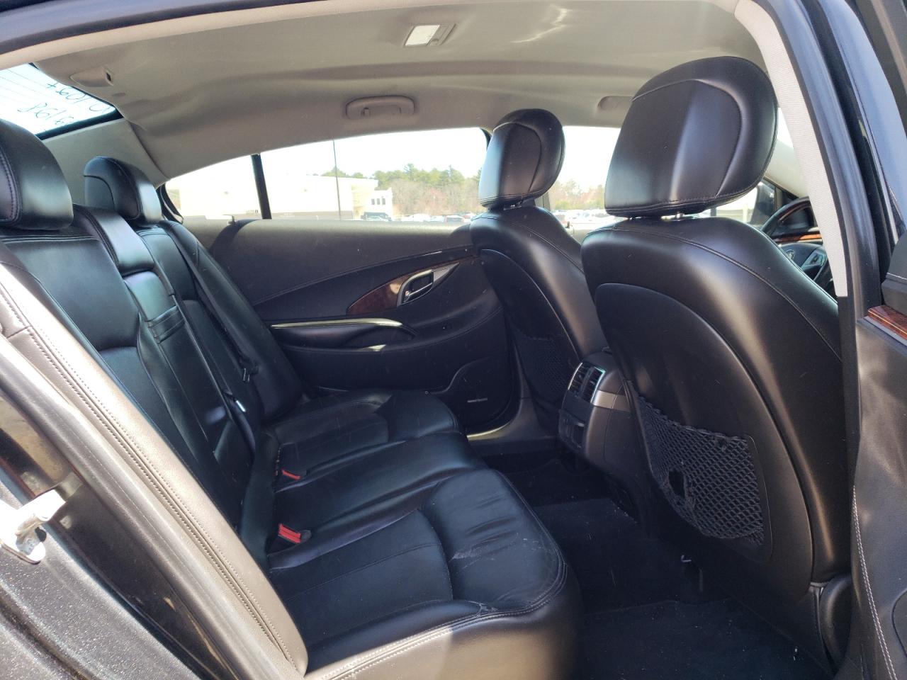 Photo 6 from auction – 2010 BUICK LACROSSE C with VIN 1G4GE5EV9AF112999