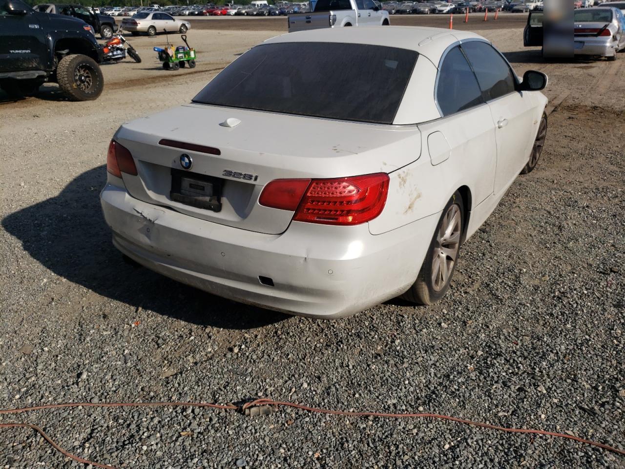 Photo 4 from auction – 2012 BMW 328 I with VIN WBADW3C54CE823009