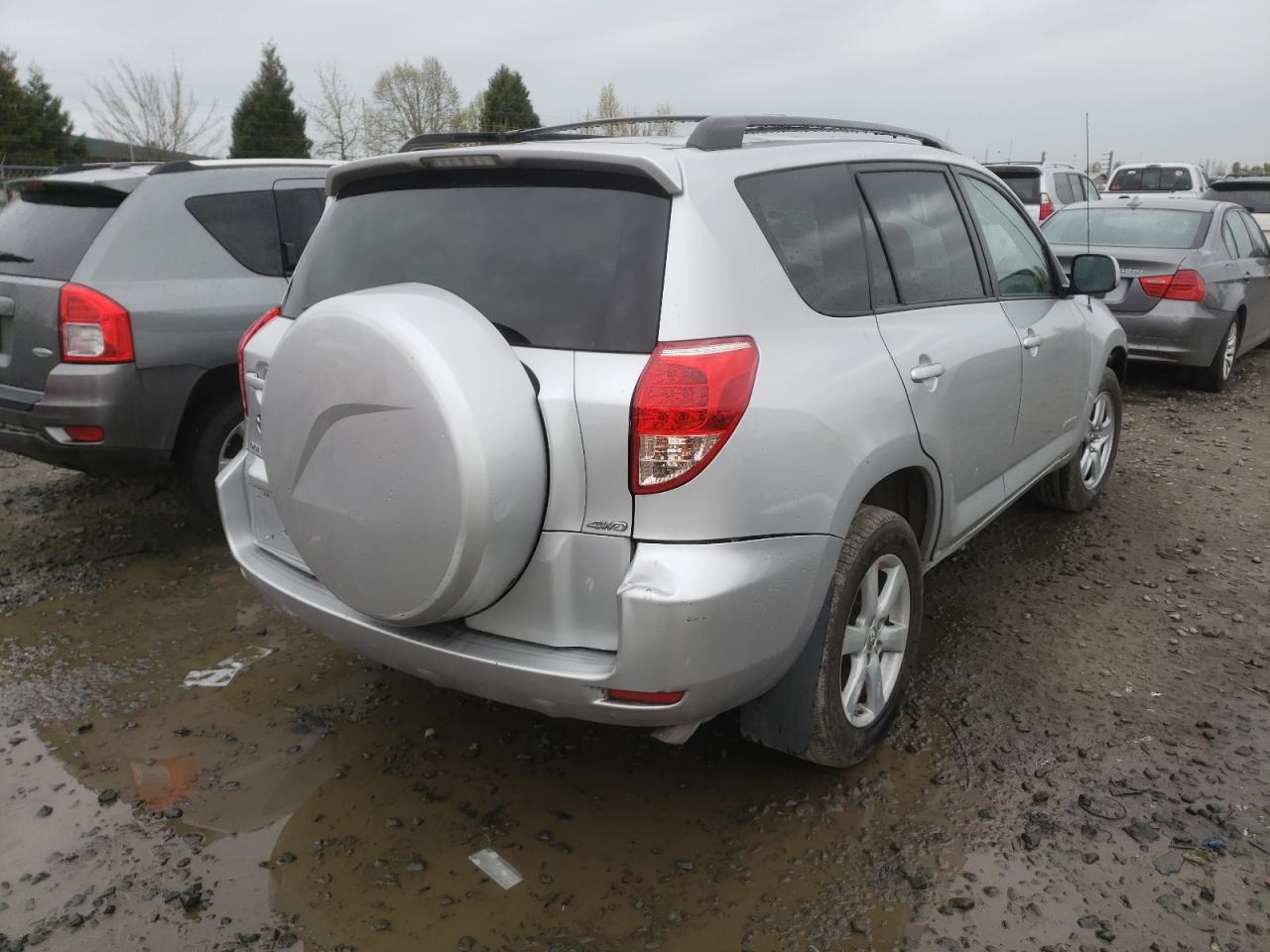 Photo 4 from auction – 2007 TOYOTA RAV4 LIMIT with VIN JTMBK31V676019898