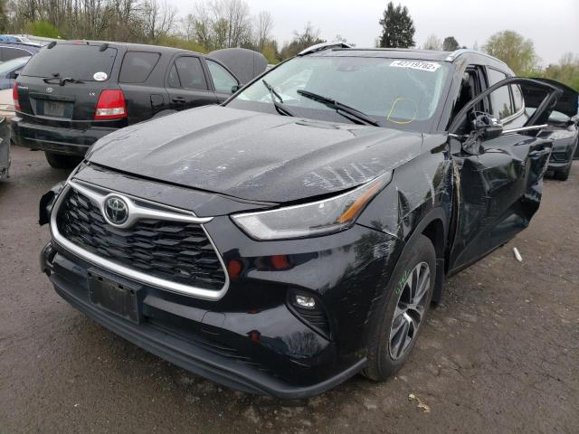 Photo 2 from auction – 2021 TOYOTA HIGHLANDER with VIN 5TDHZRBH8MS535970