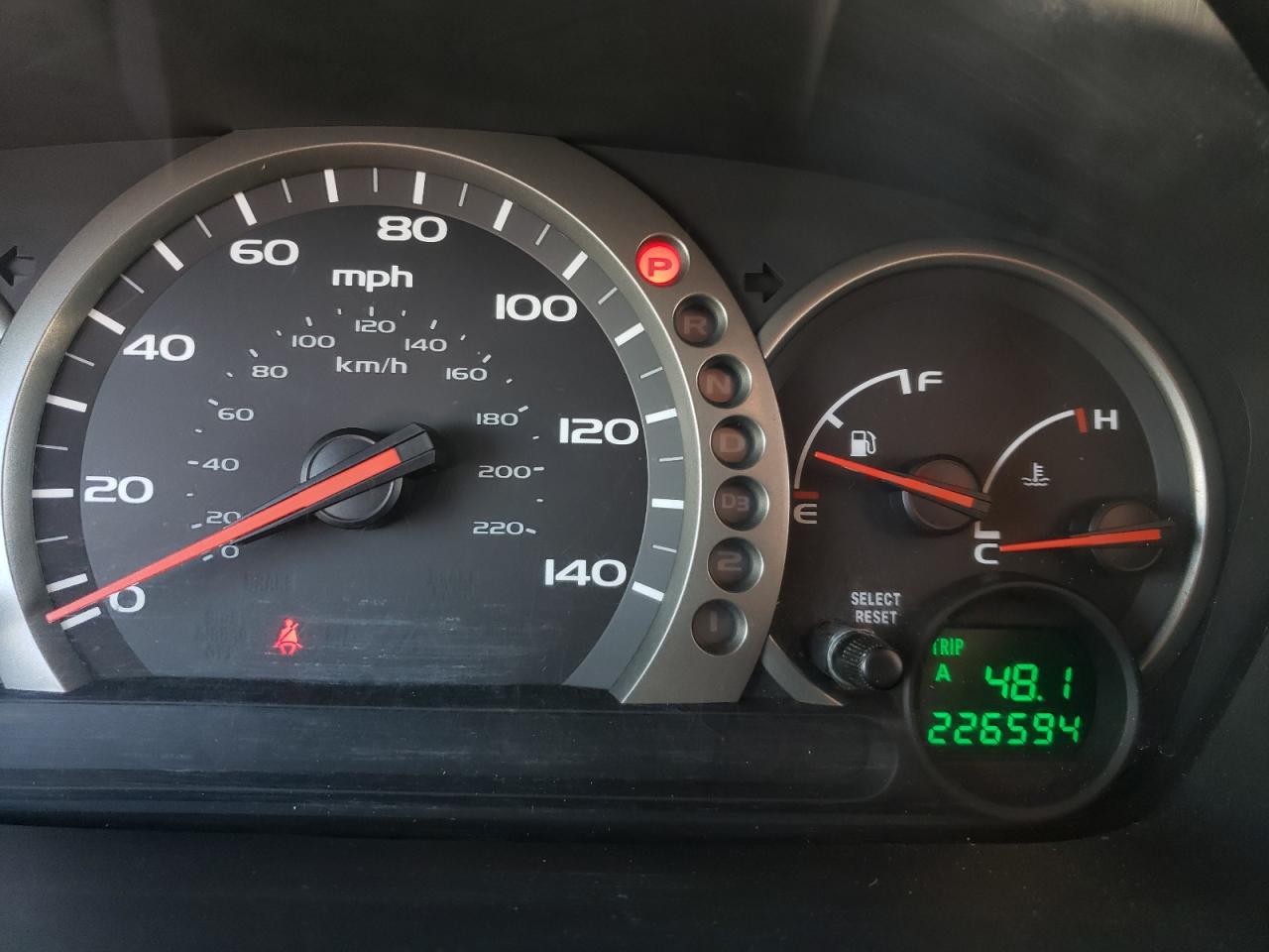 Photo 8 from auction – 2005 HONDA PILOT EX with VIN 5FNYF18665B012596