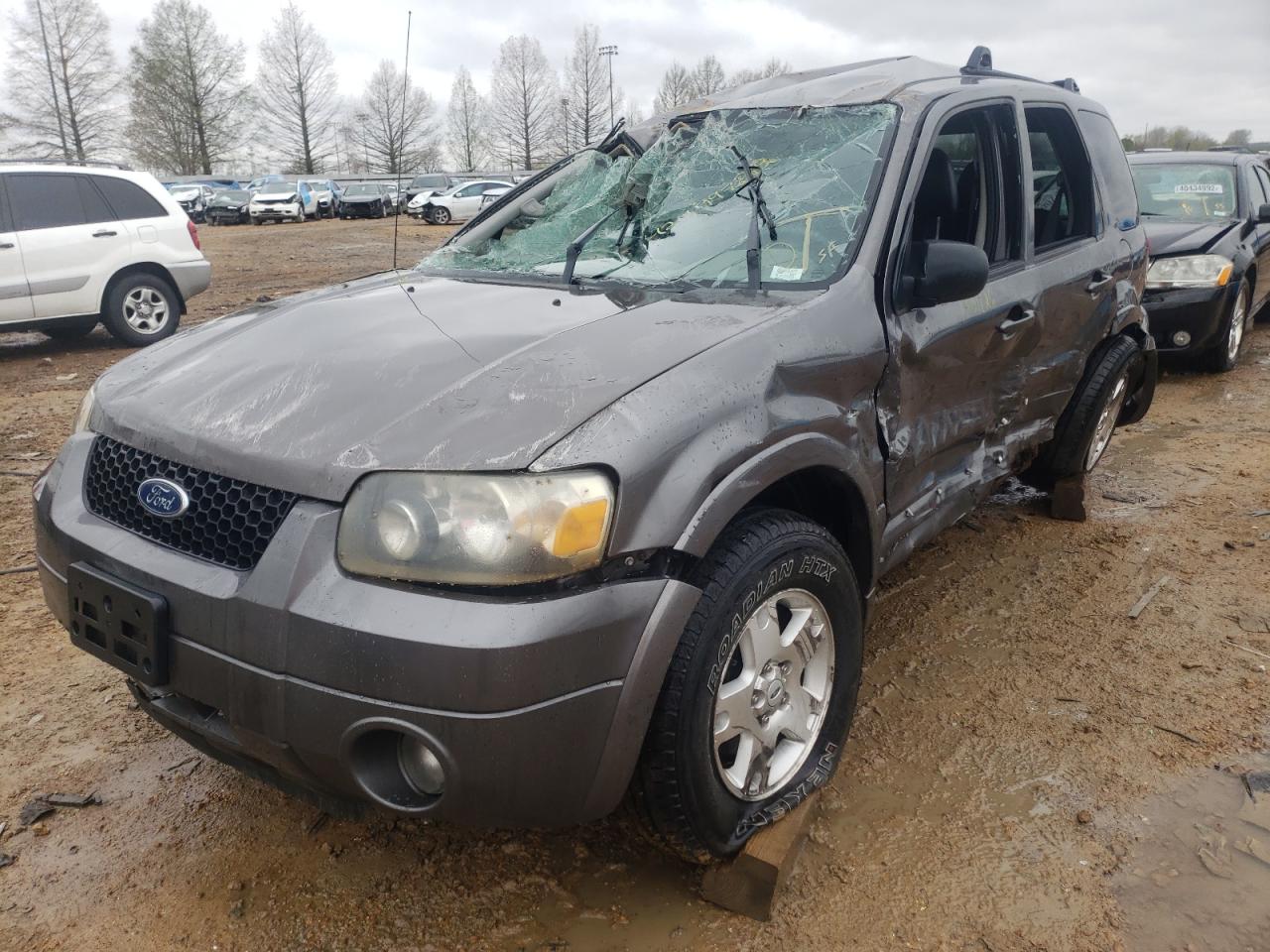 Photo 10 from auction – 2006 FORD ESCAPE LIM with VIN 1FMYU94166KA72120