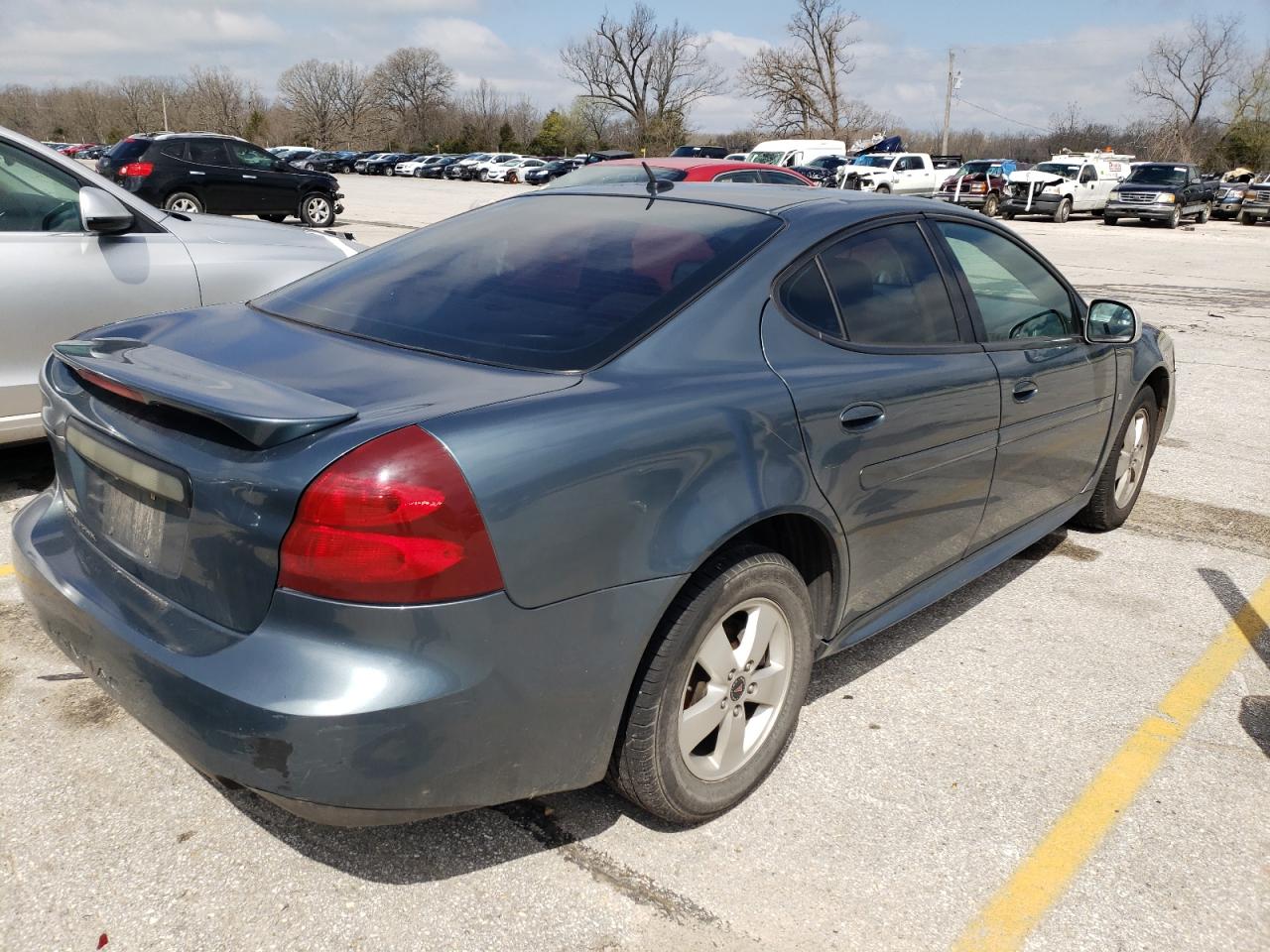 Photo 4 from auction – 2006 PONTIAC GRAND PRIX with VIN 2G2WP552961167682