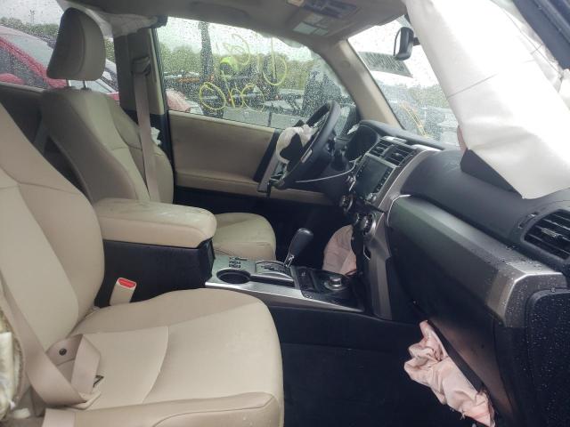 Photo 5 from auction – 2021 TOYOTA 4RUNNER SR with VIN JTENU5JRXM5962914
