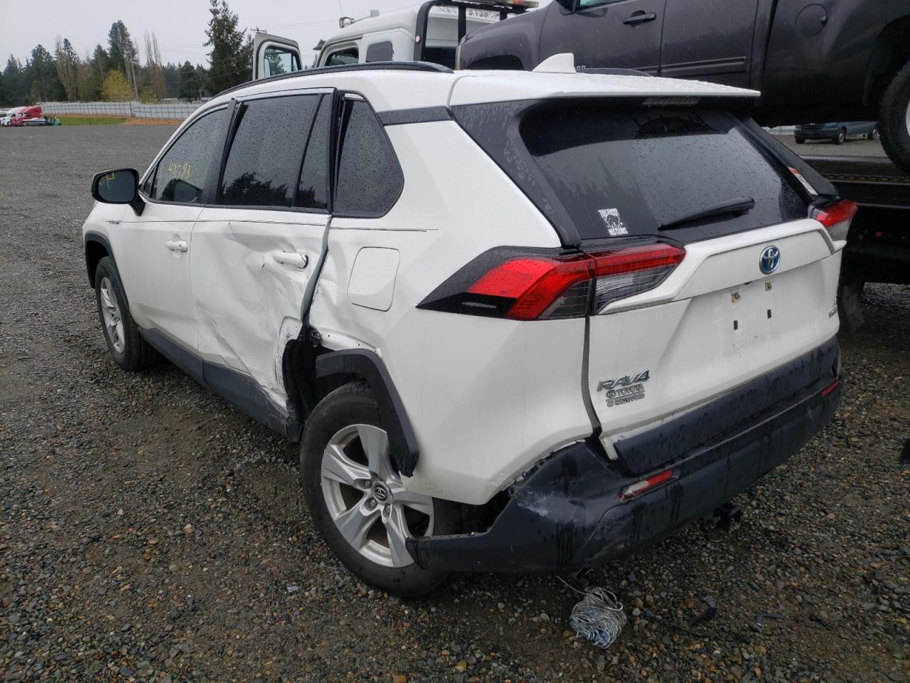 Photo 3 from auction – 2019 TOYOTA RAV4 LE with VIN JTMLWRFV3KD013999