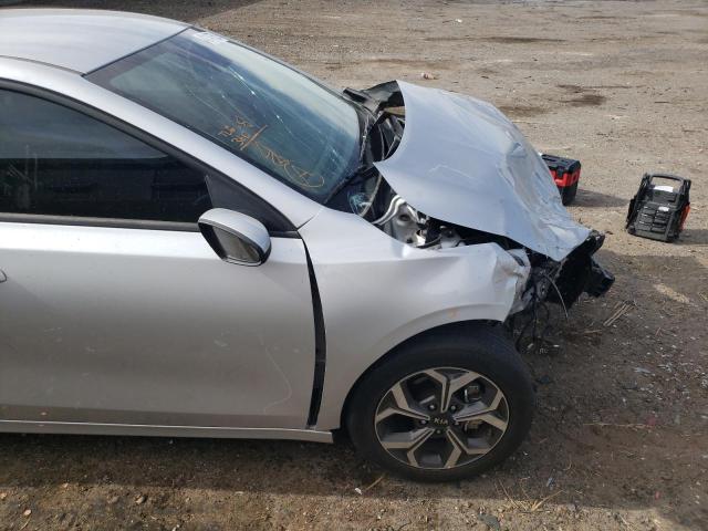 Photo 9 from auction – 2019 KIA FORTE FE with VIN 3KPF24AD4KE138339