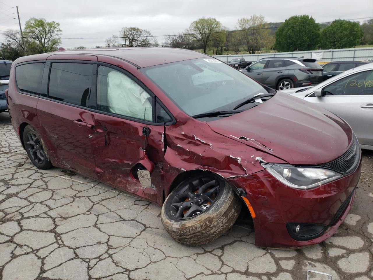 Photo 9 from auction – 2020 CHRYSLER PACIFICA T with VIN 2C4RC1FG3LR232272