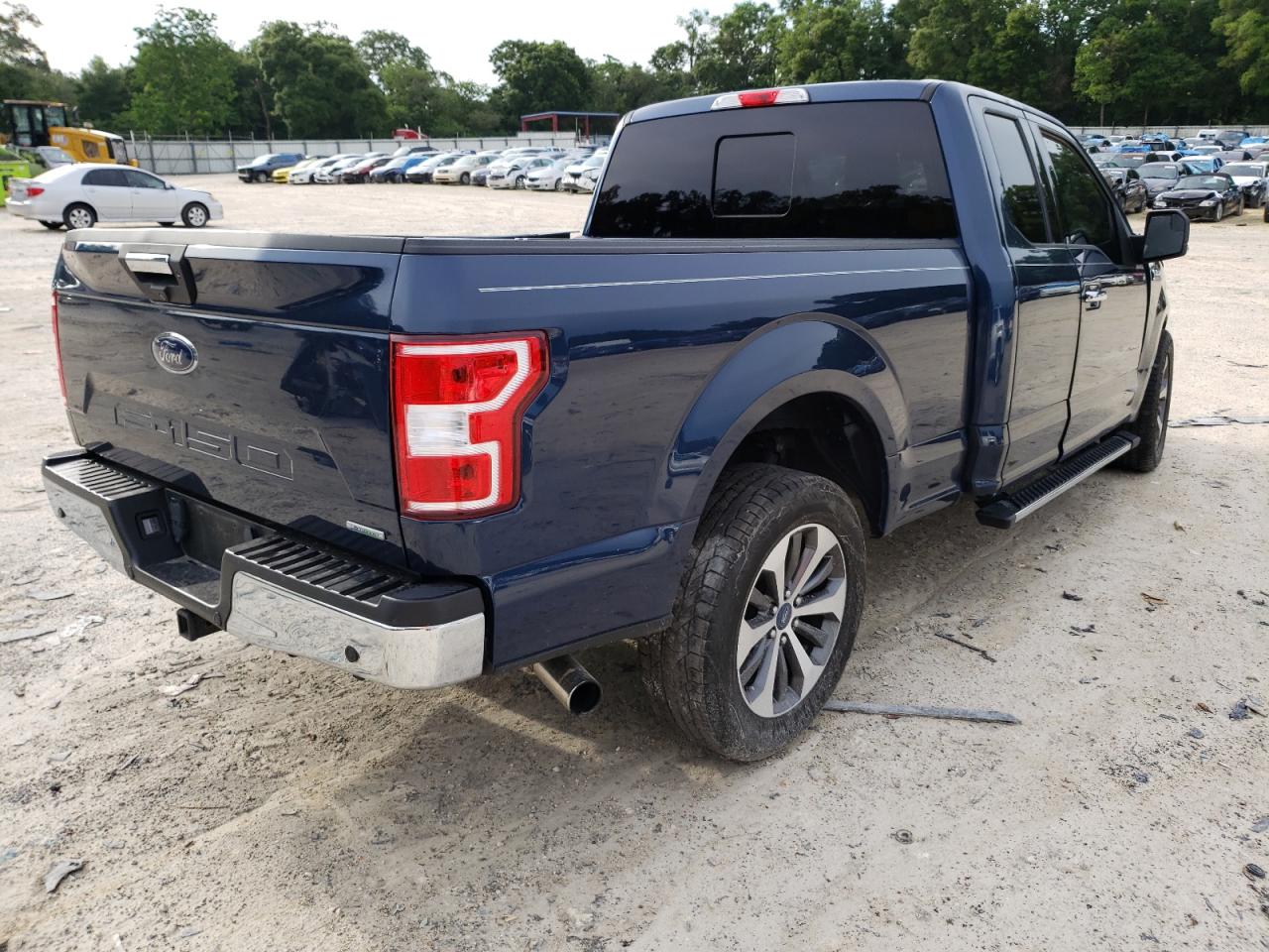 Photo 4 from auction – 2018 FORD F150 SUPER with VIN 1FTEX1CP8JKD87824