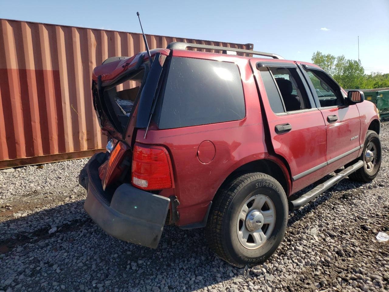 Photo 4 from auction – 2004 FORD EXPLORER X with VIN 1FMZU62K54UA05136