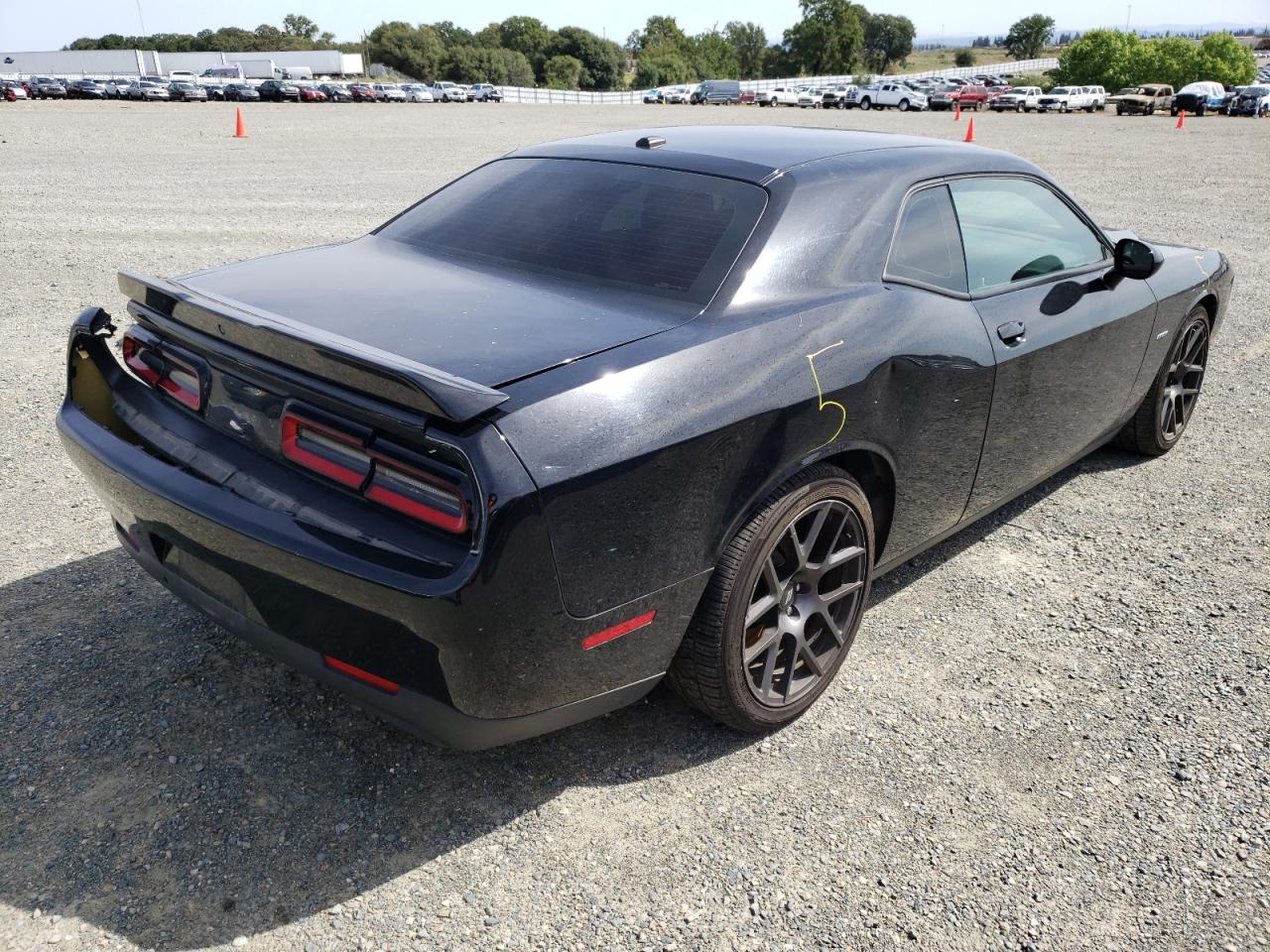 Photo 4 from auction – 2018 DODGE CHALLENGER with VIN 2C3CDZBT6JH162066