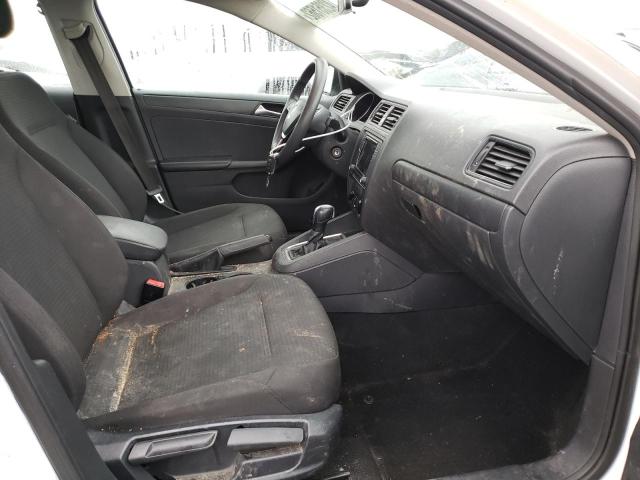 Photo 5 from auction – 2016 VOLKSWAGEN JETTA S with VIN 3VW267AJ0GM294351