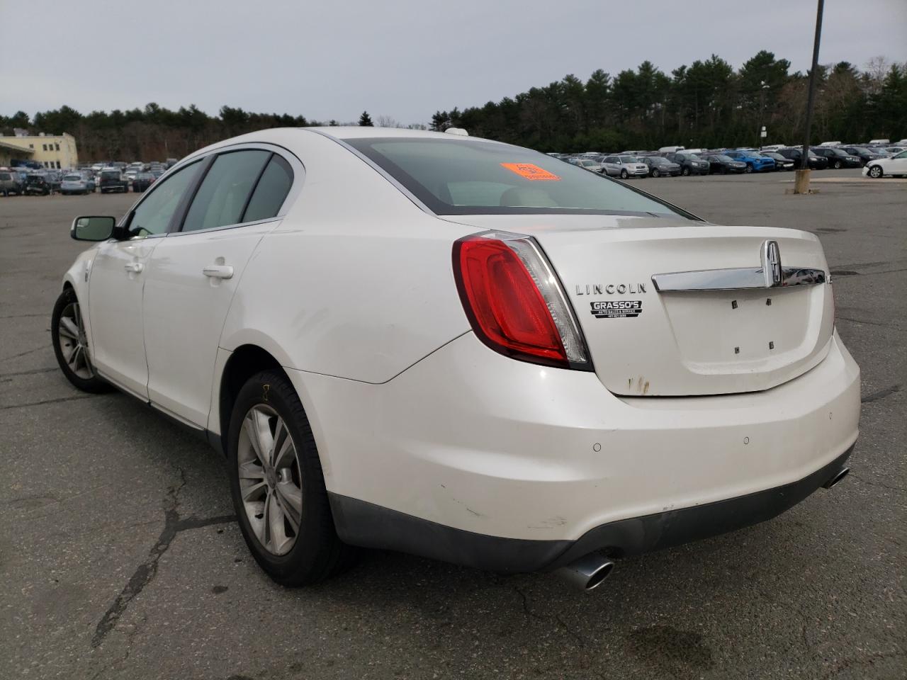Photo 3 from auction – 2010 LINCOLN MKS with VIN 1LNHL9DR0AG616373