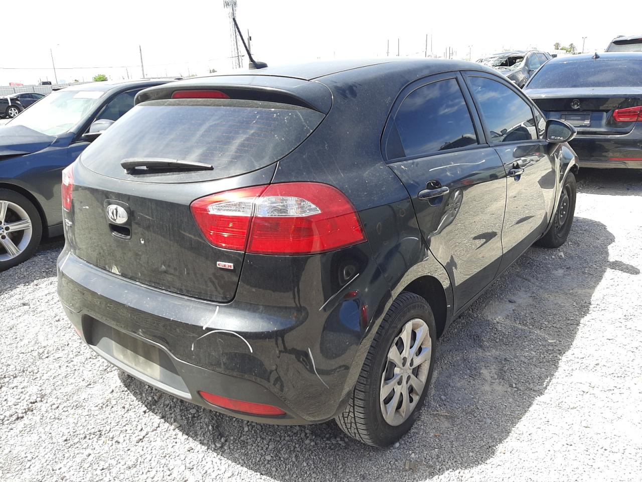 Photo 4 from auction – 2013 KIA RIO LX with VIN KNADM5A38D6296669