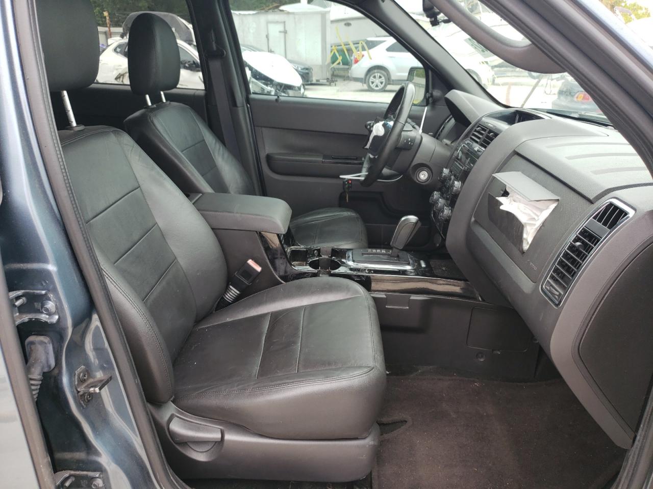 Photo 5 from auction – 2012 FORD ESCAPE LIM with VIN 1FMCU0E75CKC57716