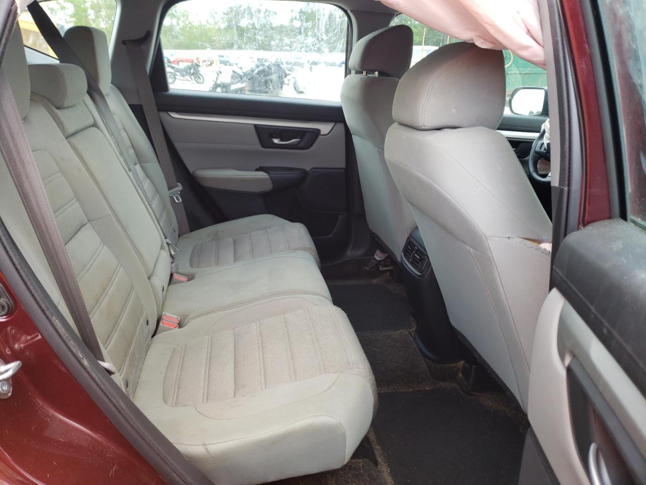 Photo 6 from auction – 2017 HONDA CR-V LX with VIN 2HKRW6H33HH213532