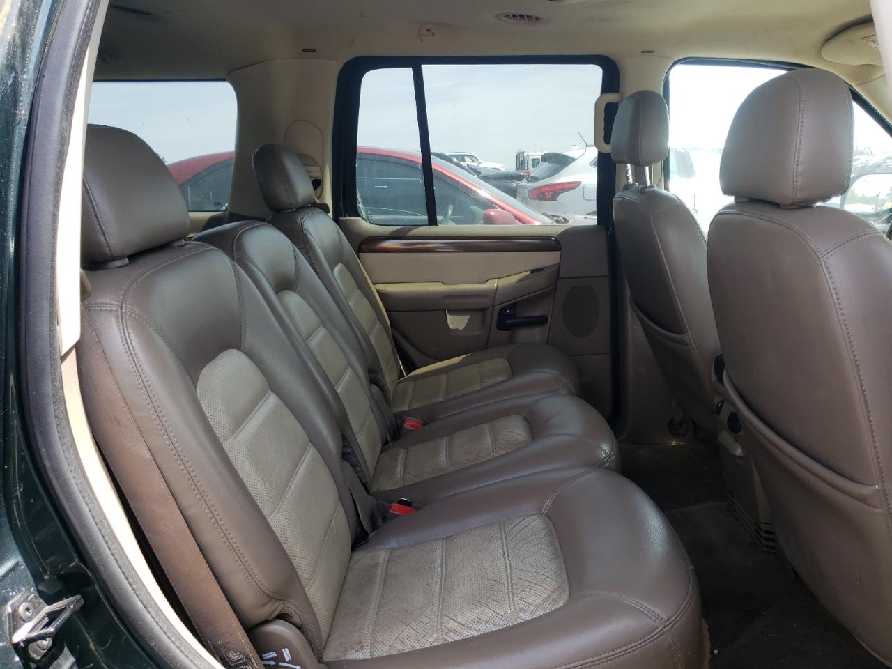 Photo 6 from auction – 2002 FORD EXPLORER E with VIN 1FMDU64K42ZC54728