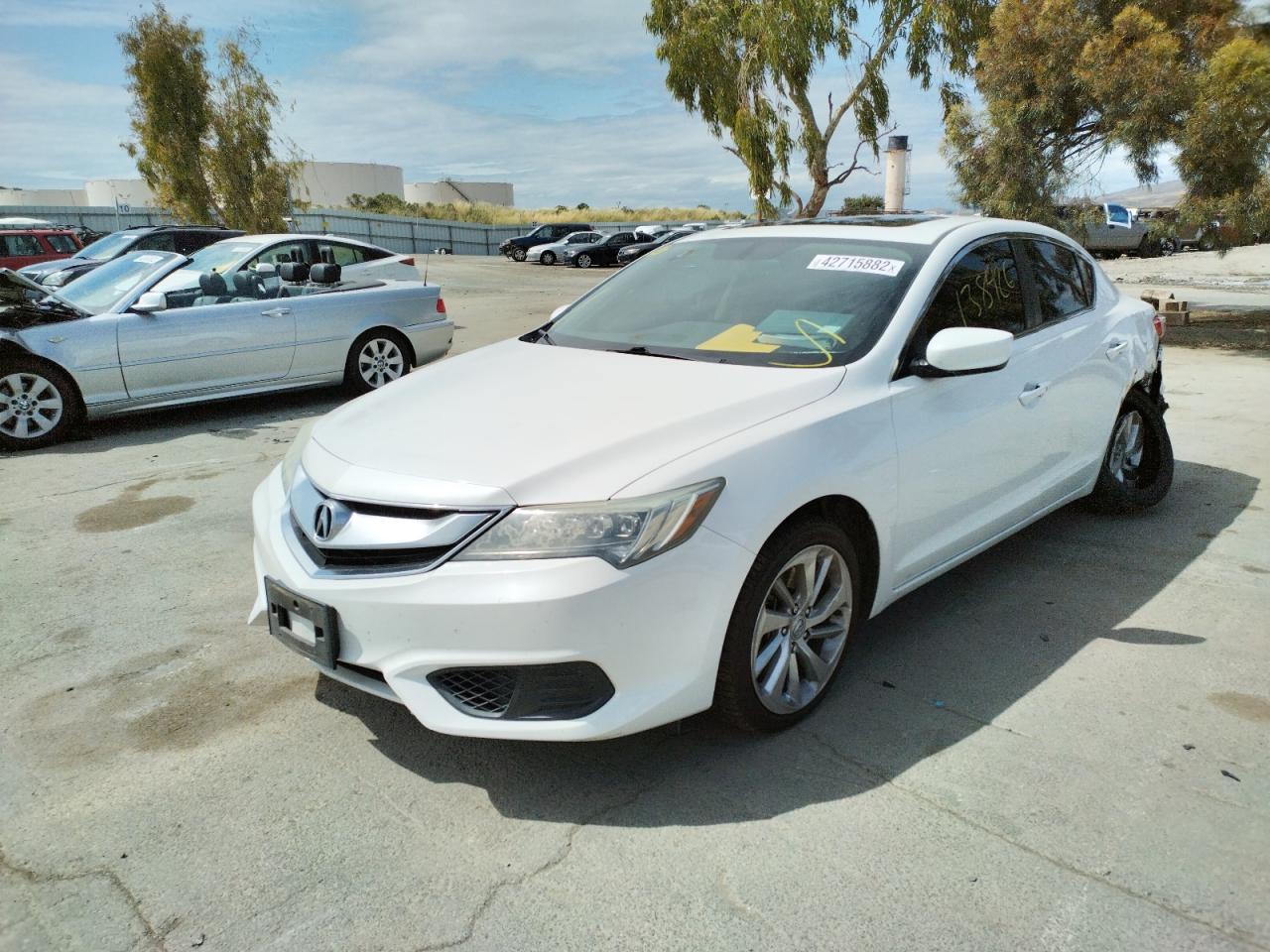 Photo 2 from auction – 2016 ACURA ILX PREMIU with VIN 19UDE2F71GA020802