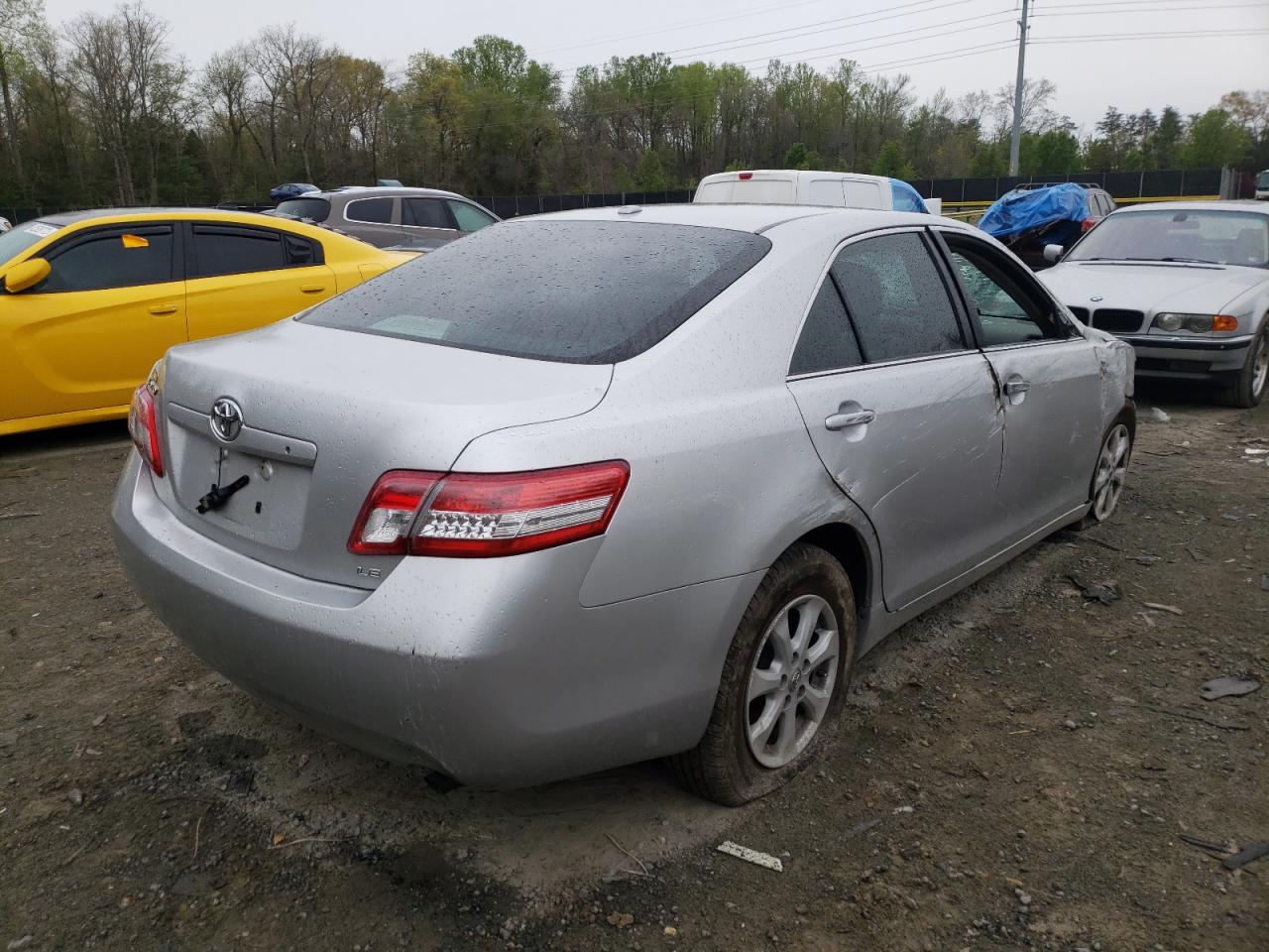 Photo 4 from auction – 2010 TOYOTA CAMRY BASE with VIN 4T1BF3EK9AU077233