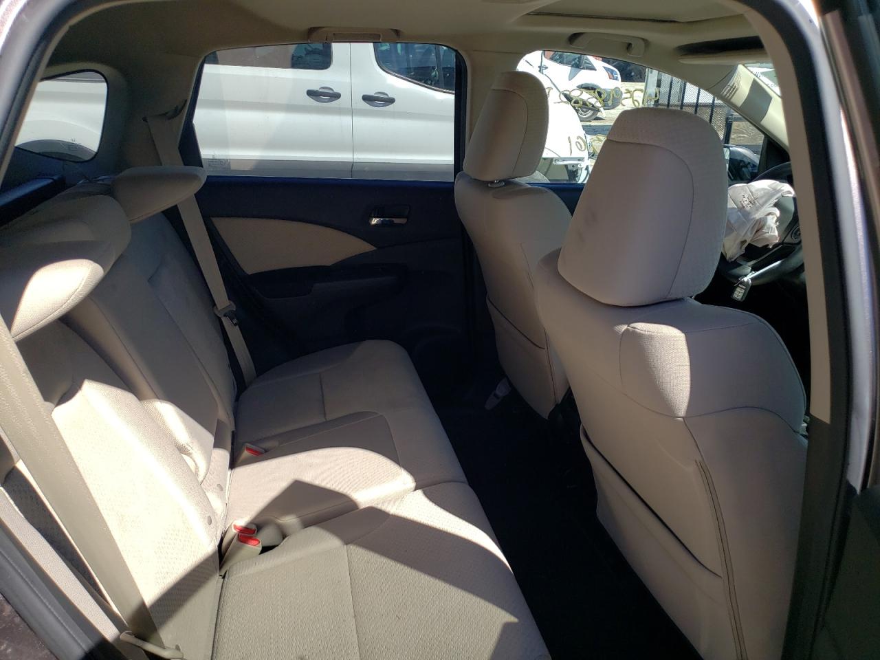 Photo 6 from auction – 2016 HONDA CR-V EX with VIN 5J6RM4H57GL050433