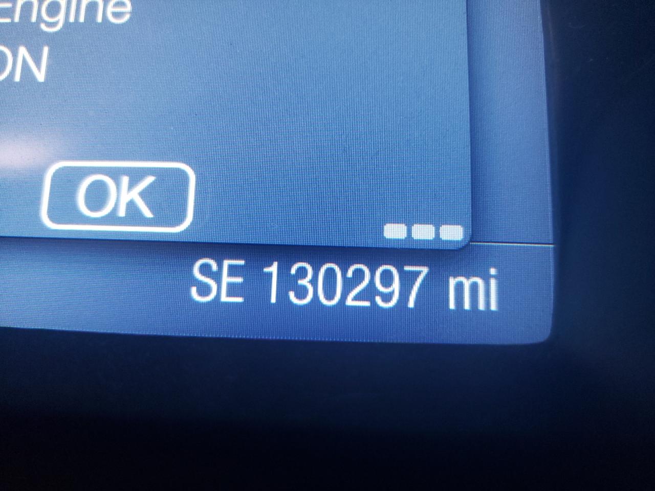 Photo 8 from auction – 2014 FORD FOCUS SE with VIN 1FADP3F22EL369221